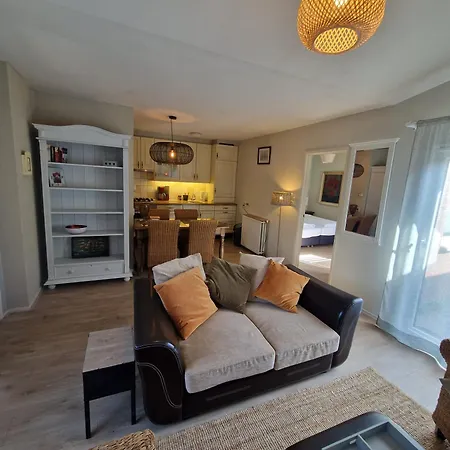 Holiday home De Zeemeeuw Noordwijkerhout